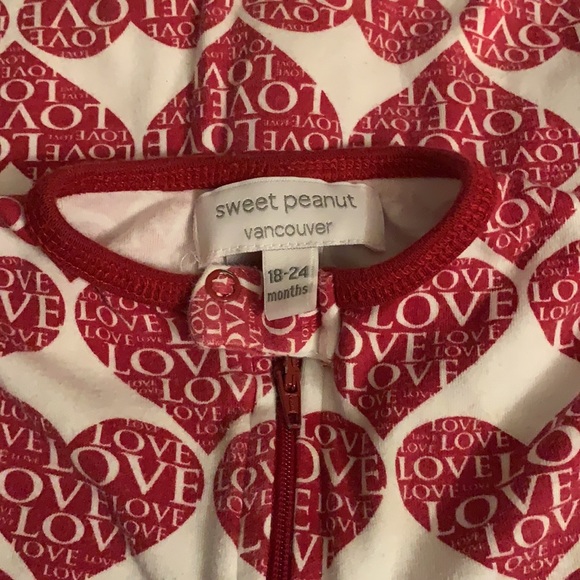 Sweet Peanut Love Heart Valentine Organic Full Bodysuit Baby 18-24 Months - Picture 4 of 4